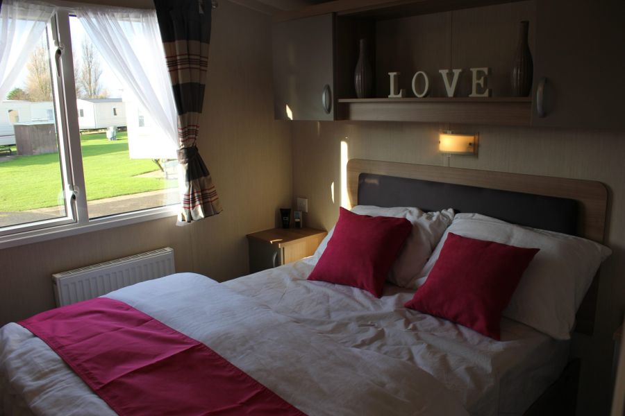 7Bb00330Eb24E42E0E16455C9722413B